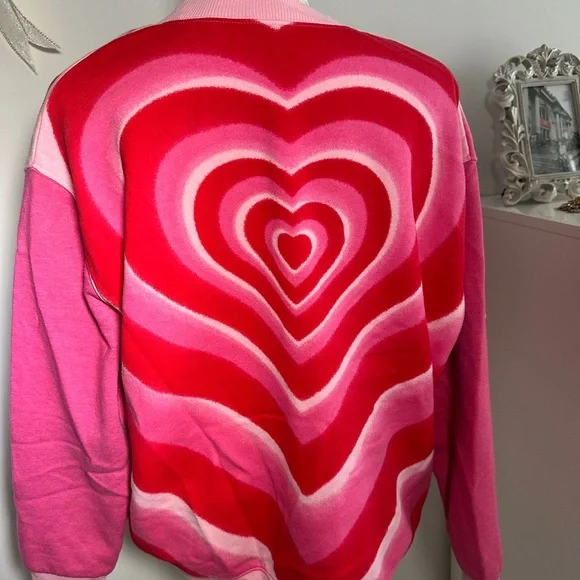 Pink and Red Heart Pattern Sweater - Picture 4 of 5